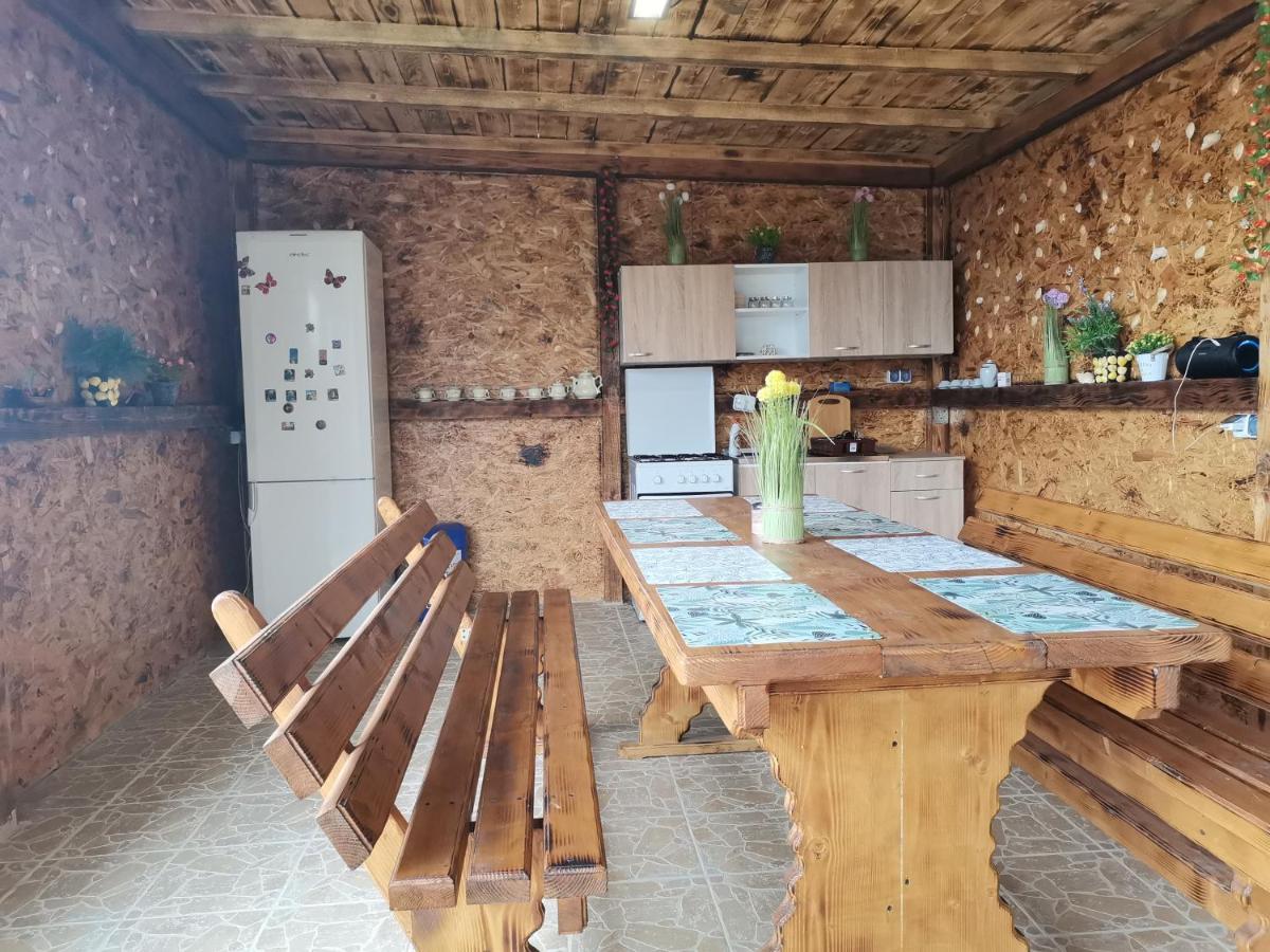 Отель Casa Andrei A Корбу Экстерьер фото